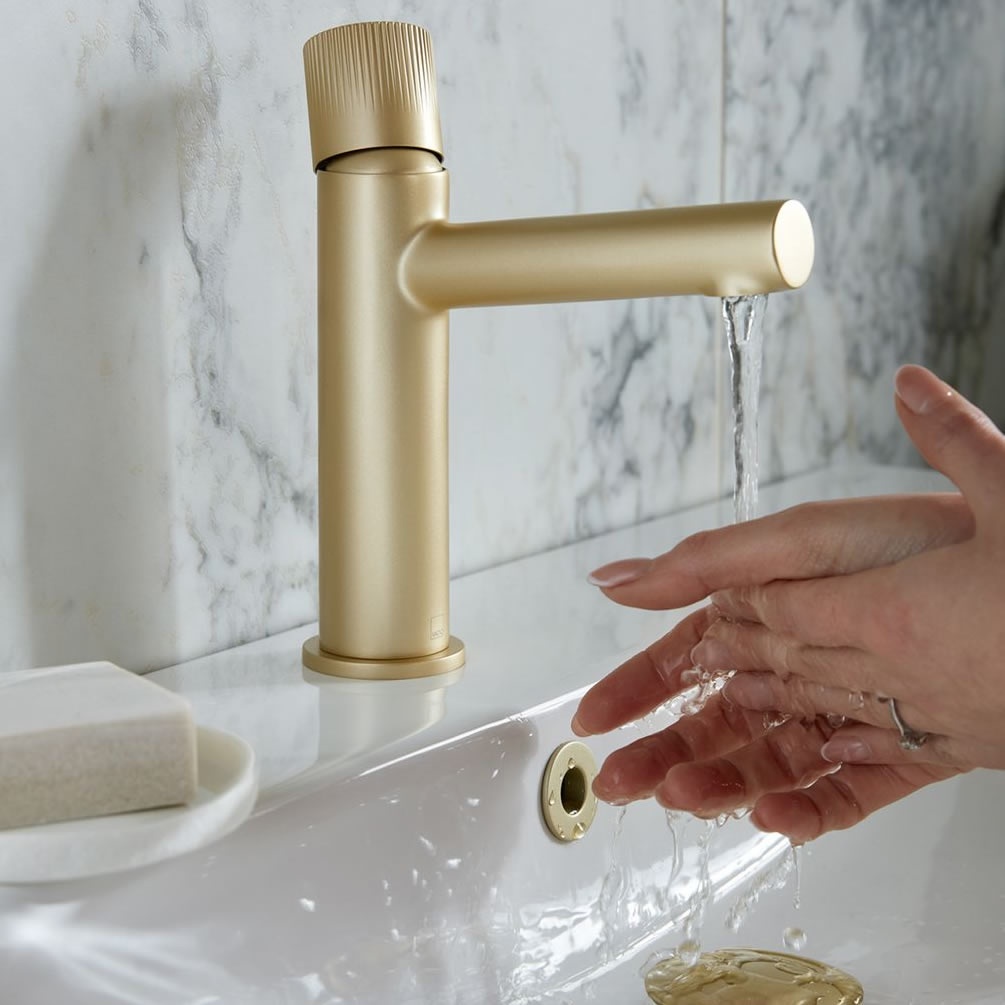 Vado Safari Leverless Fluted Satin Brass Mono Basin Mixer With Waste - Lifestyle Image 1